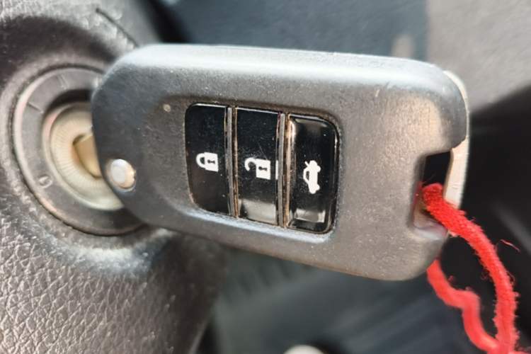 Used Honda Accord 2015 2.0L LX Comfort Edition Vehicle Key