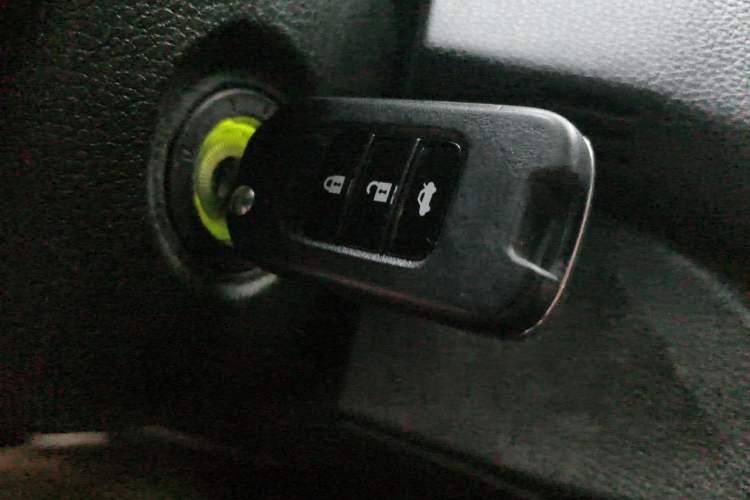 Used Honda Accord 2015 2.0L LX Comfort Edition Vehicle Key