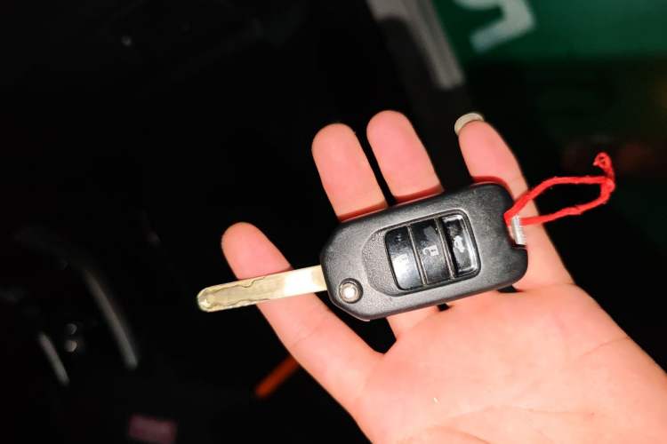 Used Honda Accord 2015 2.0L LX Comfort Edition Vehicle Key