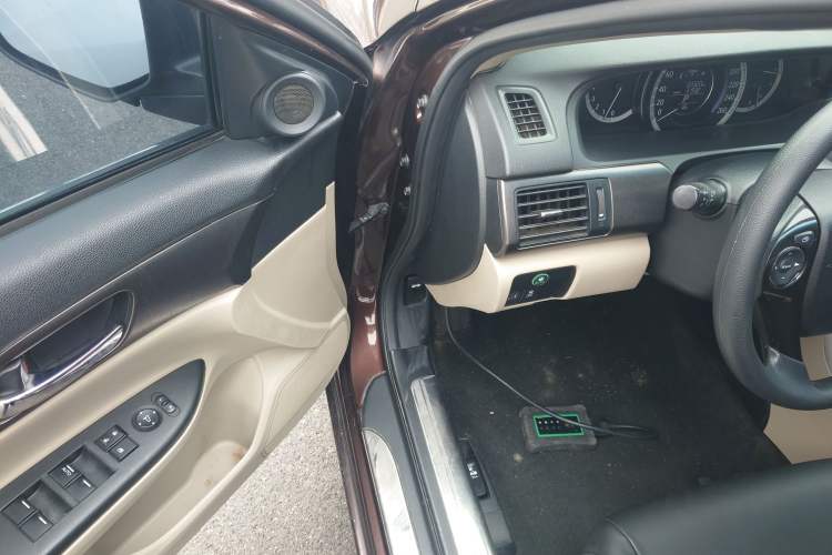 Used Honda Accord 2015 2.0L LX Comfort Edition Driver Seat