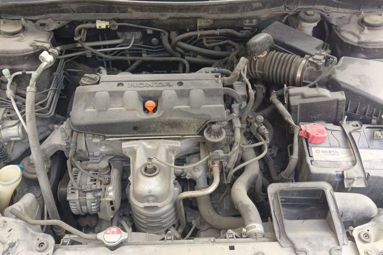 Used Honda Accord 2015 2.0L LX Comfort Edition Engine Bay