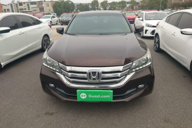Used Honda Accord 2015 2.0L LX Comfort Edition Front
