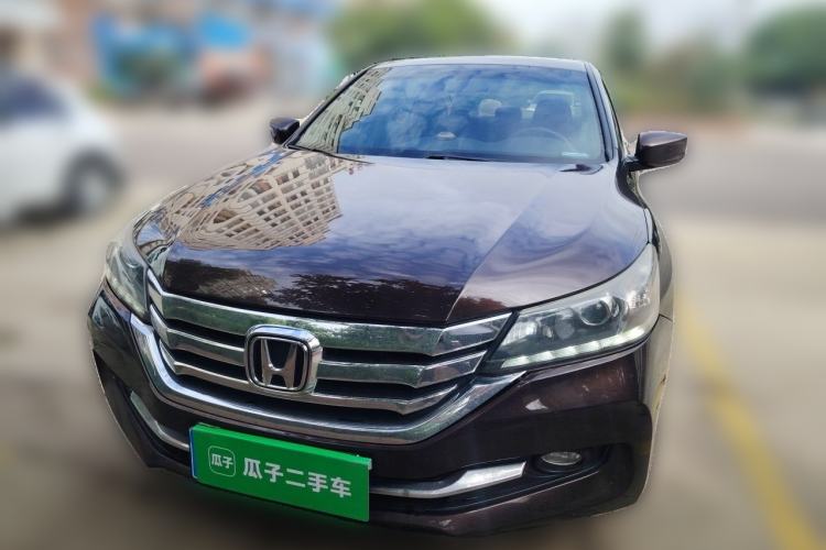 Used Honda Accord 2015 2.0L LX Comfort Edition Front
