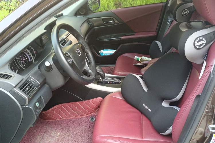 Used Honda Accord 2015 2.0L LX Comfort Edition Left Front Seat