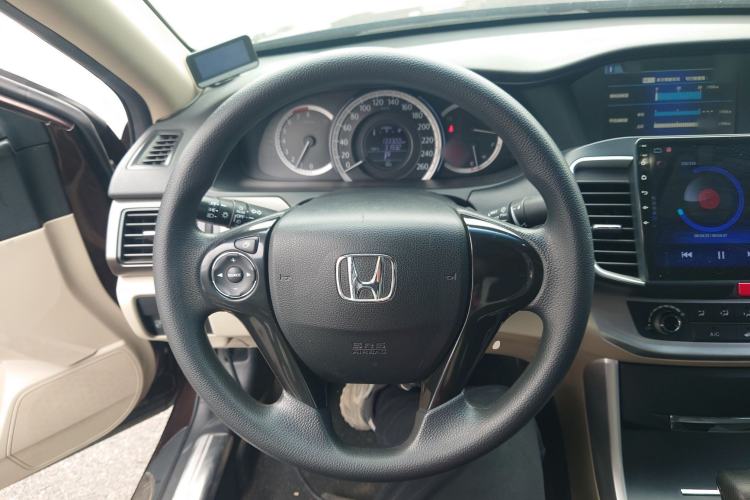 Used Honda Accord 2015 2.0L LX Comfort Edition Steering Wheel