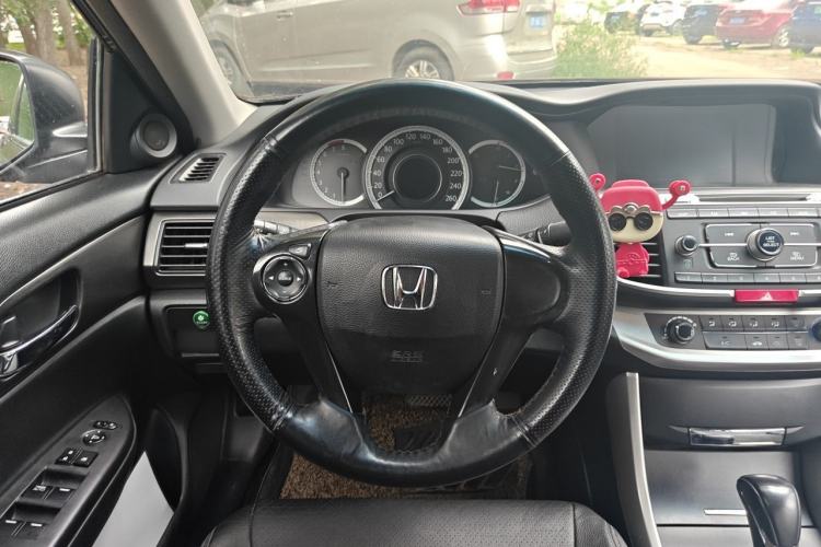 Used Honda Accord 2015 2.0L LXS Elite Edition Steering Wheel