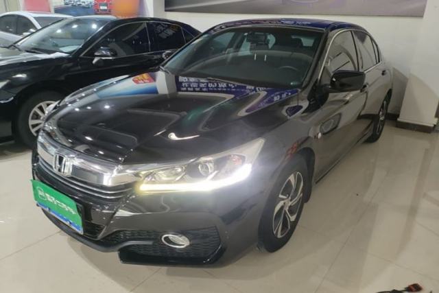 Używany Honda Accord 2016 2.0L Elite Edition