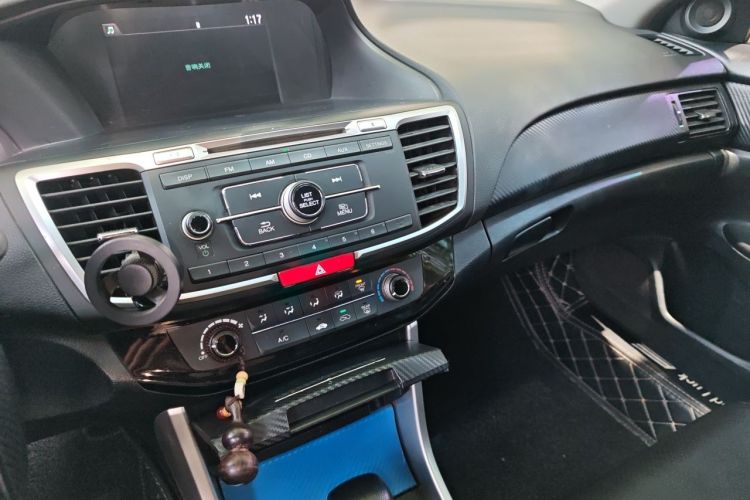 Used Honda Accord 2016 2.0L Comfort Edition Audio And AC Panel