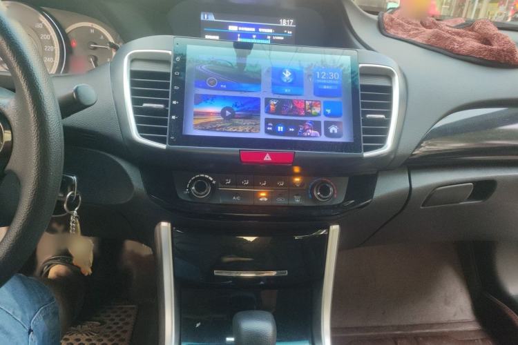 Used Honda Accord 2016 2.0L Comfort Edition Audio And AC Panel
