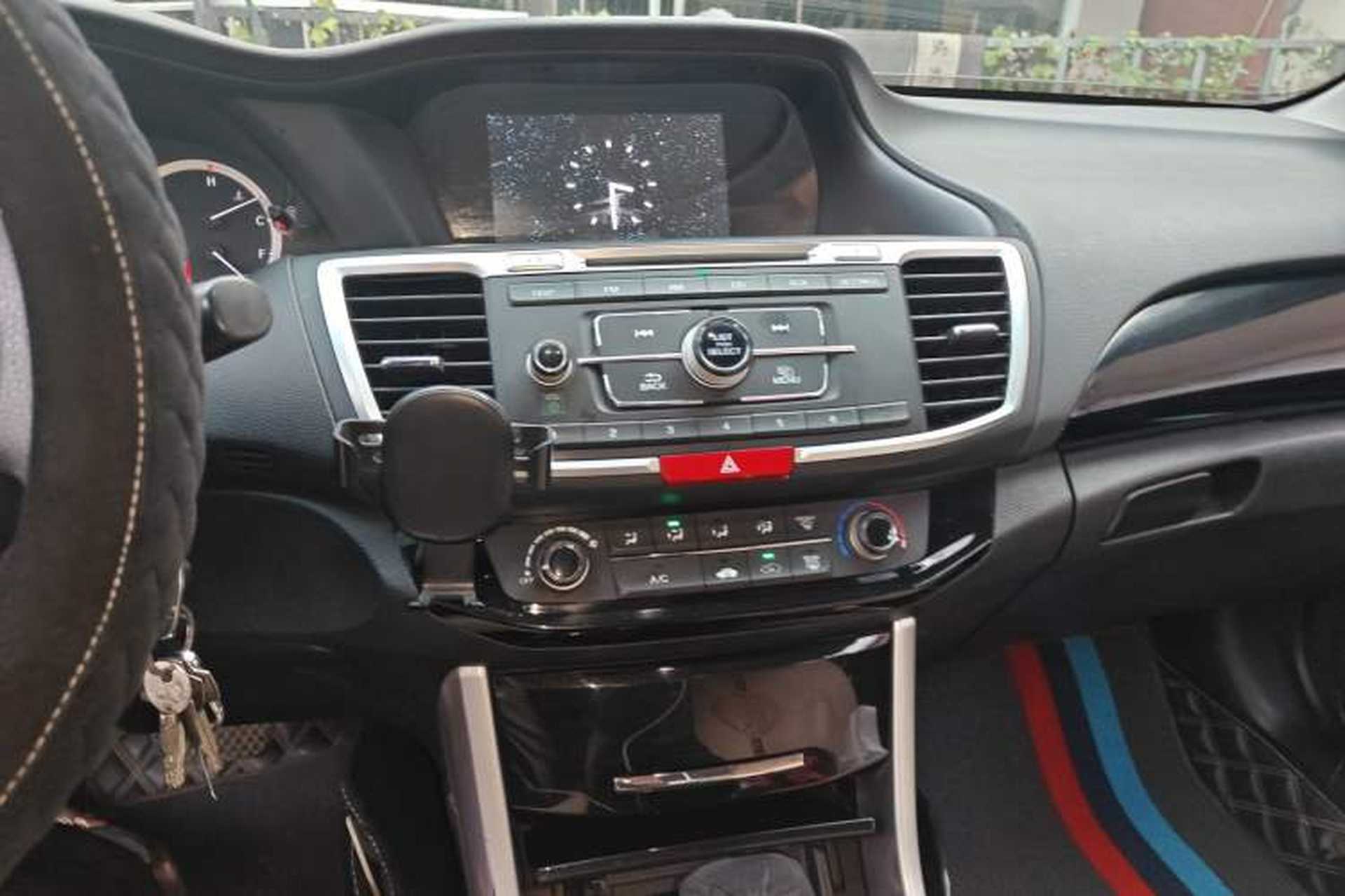 Used Honda Accord 2016 2.0L Comfort Edition Audio And AC Panel