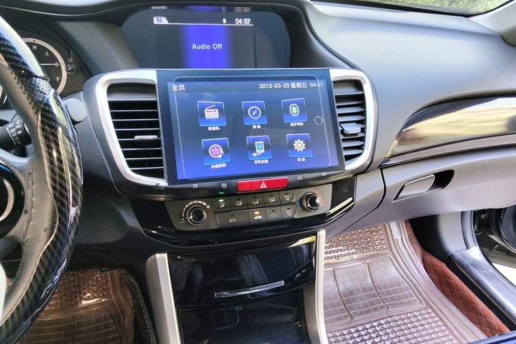 Used Honda Accord 2016 2.0L Comfort Edition Audio And AC Panel