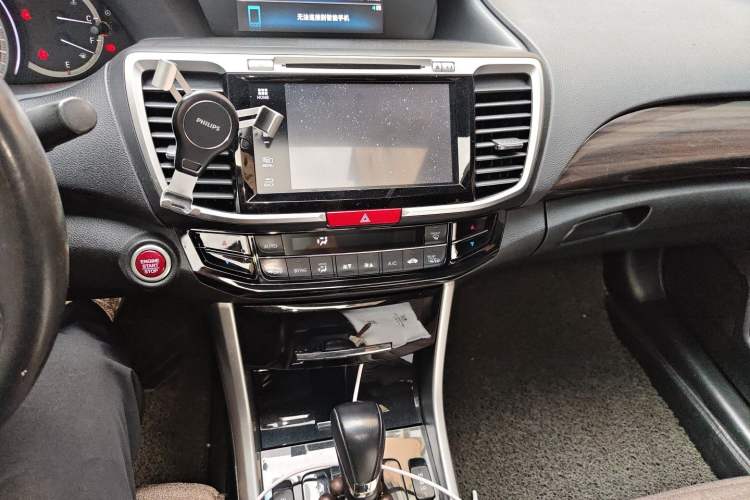 Used Honda Accord 2016 2.4L Prestige Edition Audio And AC Panel