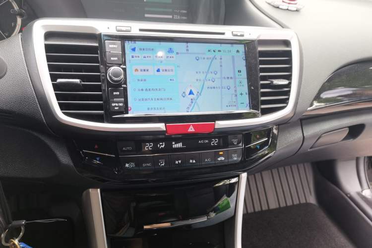 Used Honda Accord 2016 2.0L Elite Edition Audio And AC Panel