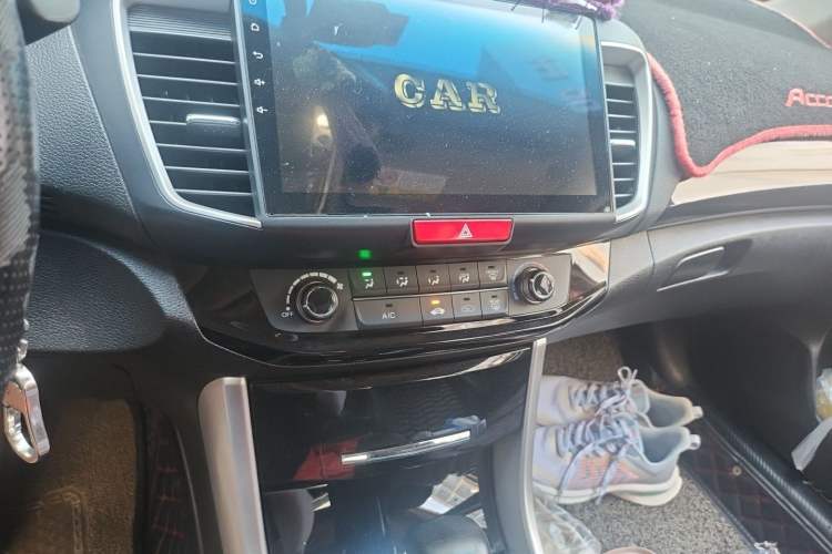 Used Honda Accord 2016 2.0L Comfort Edition Audio And AC Panel