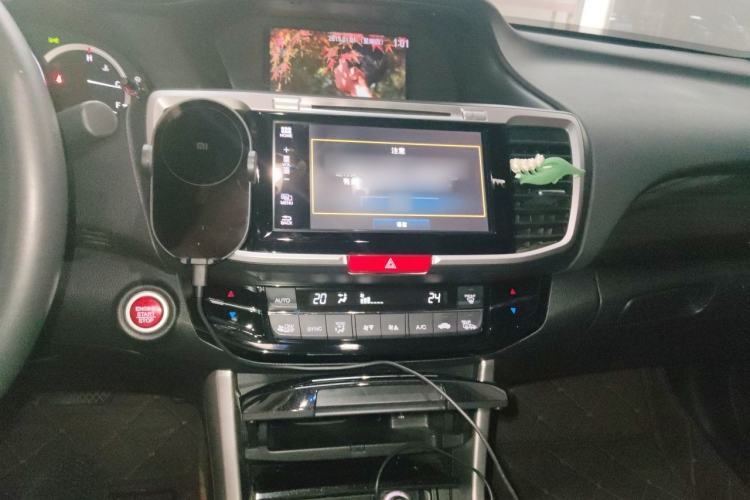 Used Honda Accord 2016 2.4L Prestige Edition Audio And AC Panel