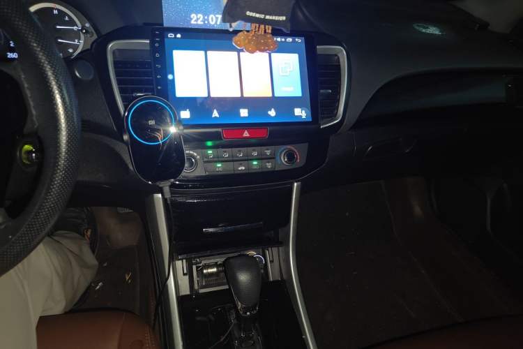 Used Honda Accord 2016 2.0L Comfort Edition Audio And AC Panel