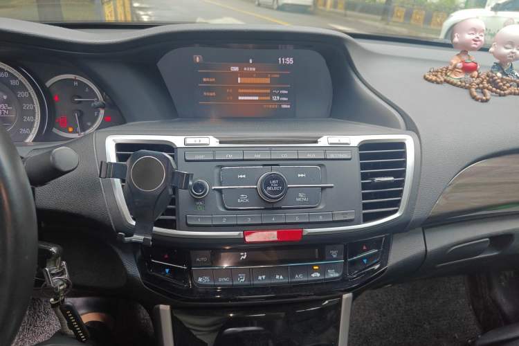 Used Honda Accord 2016 2.4L Comfort Edition Audio And AC Panel