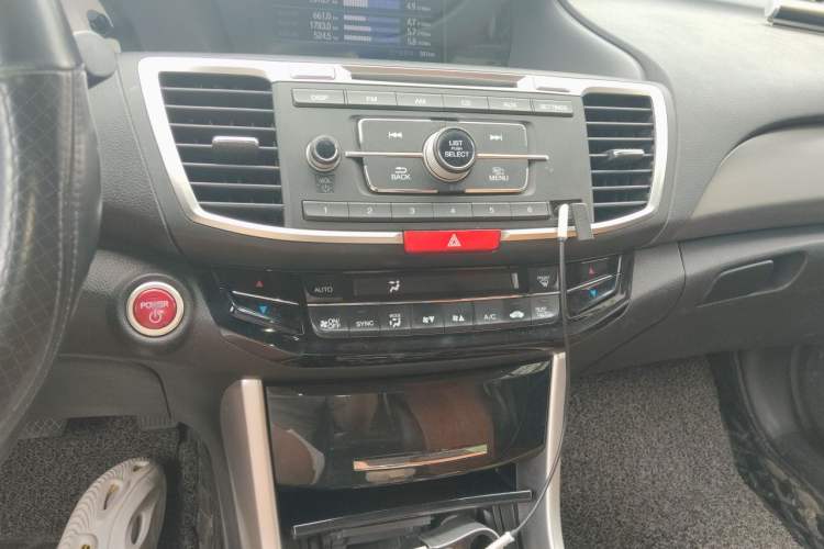 Used Honda Accord 2016 Hybrid 2.0L Sharp Edition Audio And AC Panel