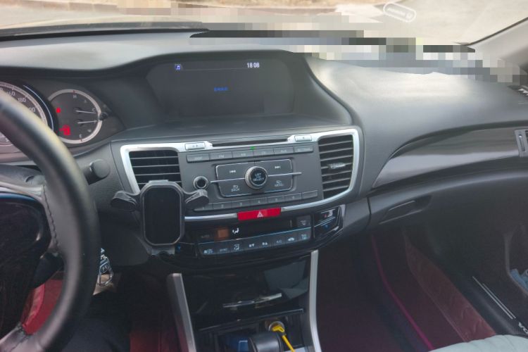 Used Honda Accord 2016 2.0L Elite Edition Audio And AC Panel