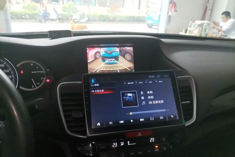 Used Honda Accord 2016 2.0L Elite Edition Audio And AC Panel