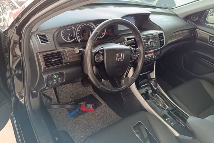 Used Honda Accord 2016 2.4L Zhi Rui Edition Center Console