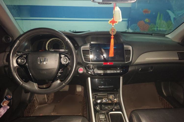 Used Honda Accord 2016 Hybrid 2.0L Sharp Edition Center Console