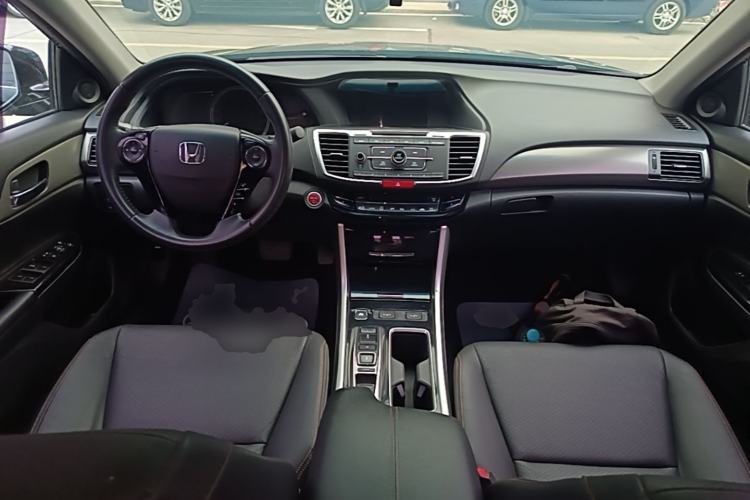 Used Honda Accord 2016 Hybrid 2.0L Sharp Edition Center Console