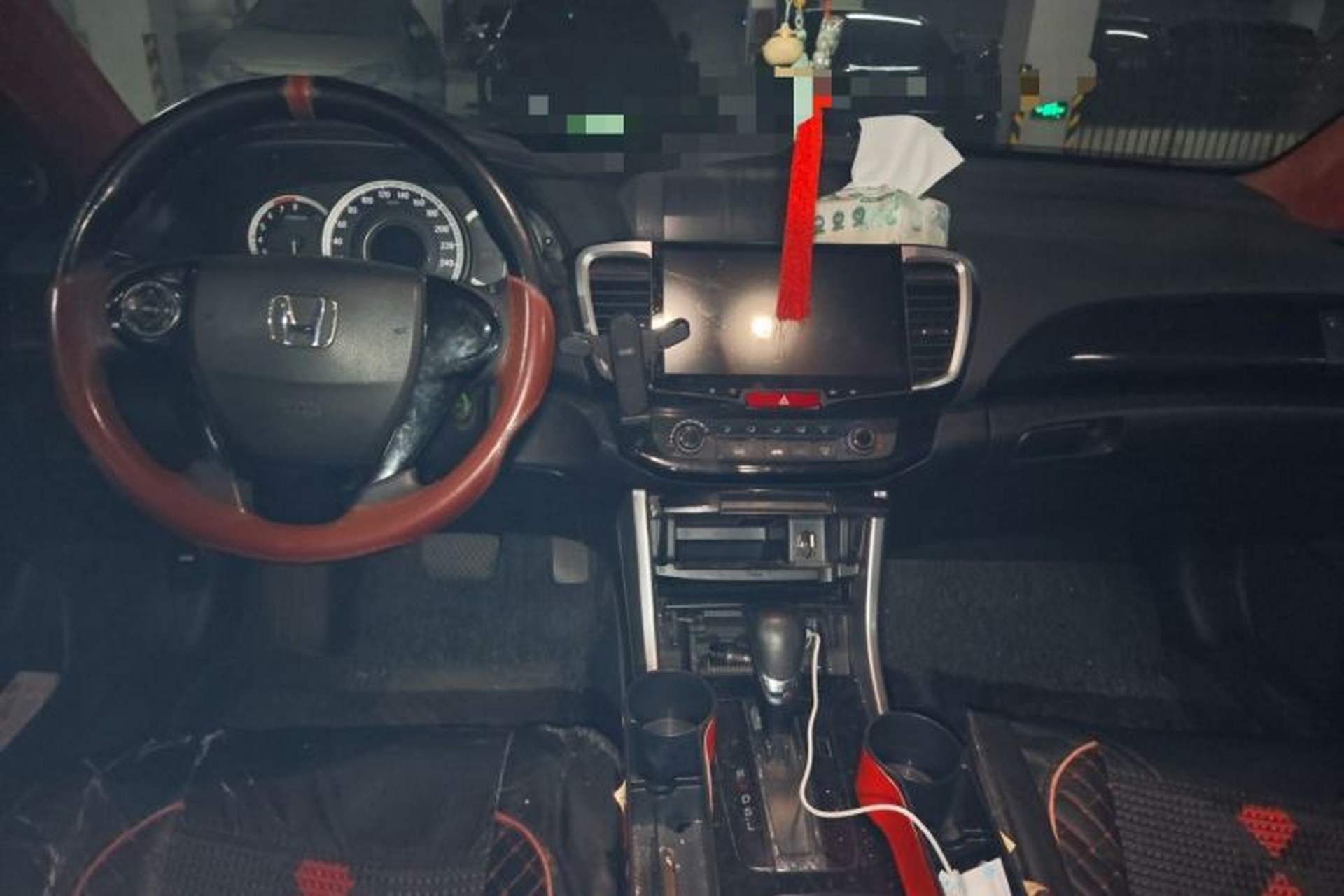 Used Honda Accord 2016 2.0L Comfort Edition Center Console