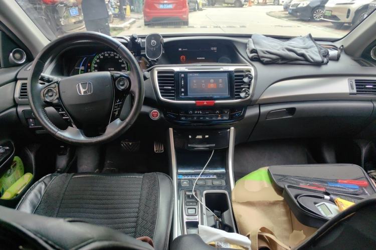 Used Honda Accord 2016 Hybrid 2.0L Rui Ling Edition Center Console