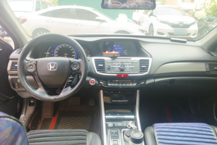 Used Honda Accord 2016 Hybrid 2.0L Sharp Edition Center Console