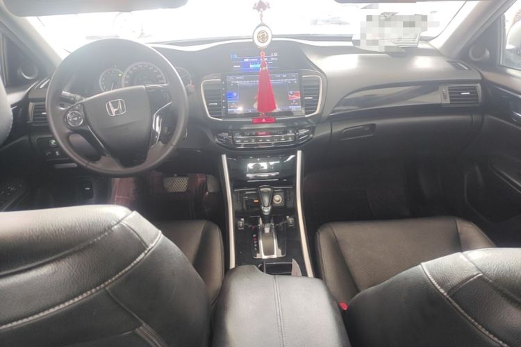 Used Honda Accord 2016 2.0L Elite Edition Center Console