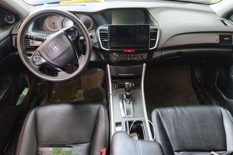 Used Honda Accord 2016 2.0L Comfort Edition Center Console