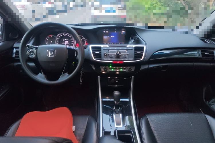 Used Honda Accord 2016 2.0L Comfort Edition Center Console