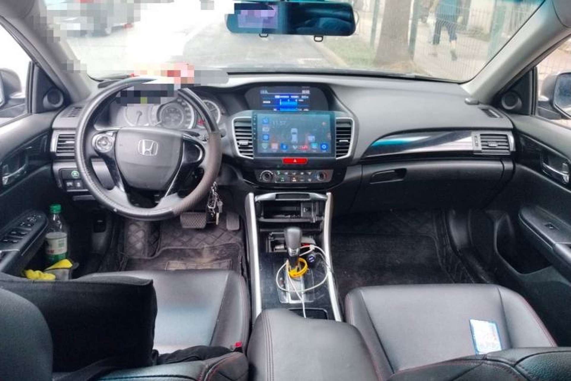 Used Honda Accord 2016 2.0L Comfort Edition Center Console