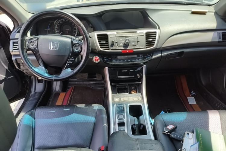 Used Honda Accord 2016 Hybrid 2.0L Sharp Edition Center Console