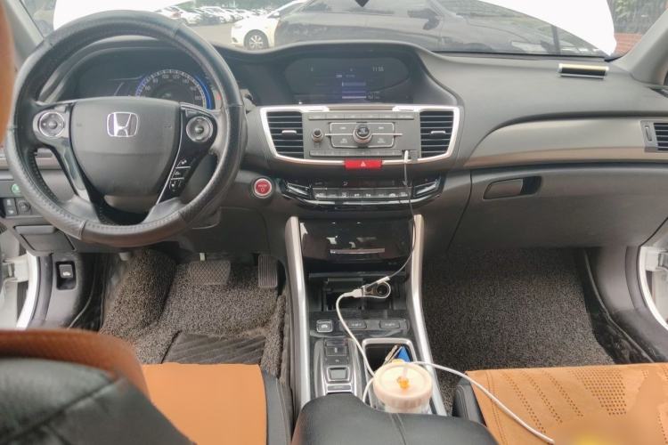 Used Honda Accord 2016 Hybrid 2.0L Sharp Edition Center Console