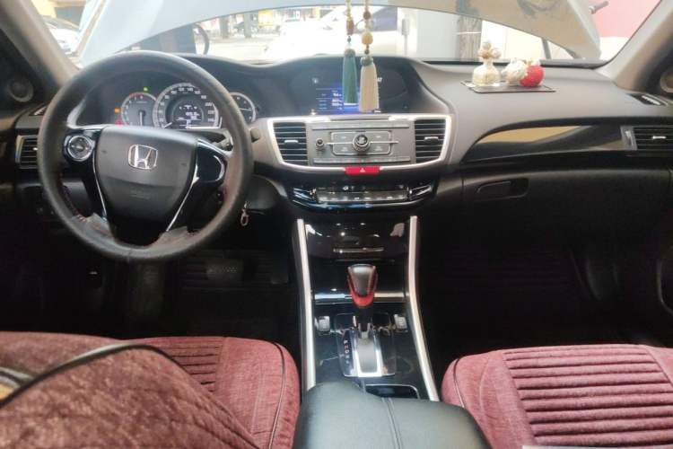 Used Honda Accord 2016 2.0L Elite Edition Center Console
