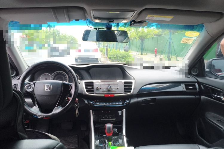 Used Honda Accord 2016 2.0L Elite Edition Center Console
