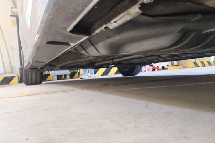 Used Honda Accord 2016 2.0L Elite Edition Chassis Front Right