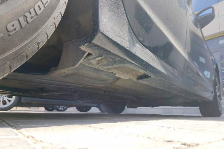 Used Honda Accord 2016 2.0L Elite Edition Chassis Rear Right