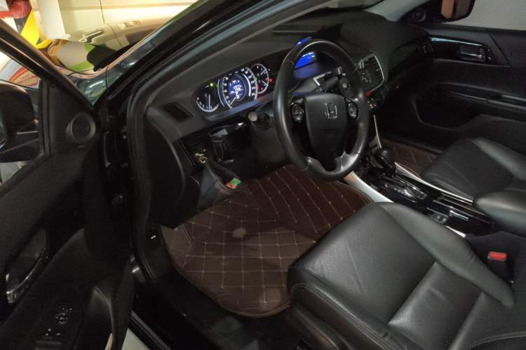 Used Honda Accord 2016 2.0L Elite Edition Driver Seat