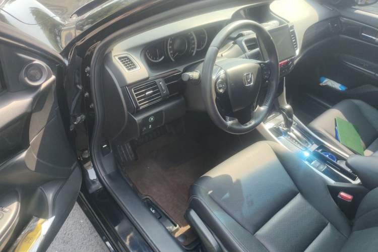 Used Honda Accord 2016 2.0L Elite Edition Driver Seat