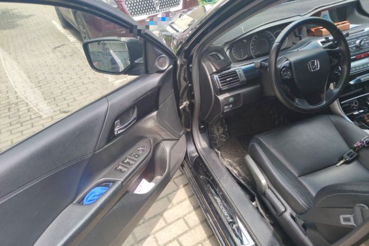 Used Honda Accord 2016 2.0L Elite Edition Driver Seat