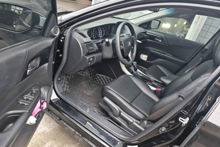 Used Honda Accord 2016 2.0L Comfort Edition Driver Seat