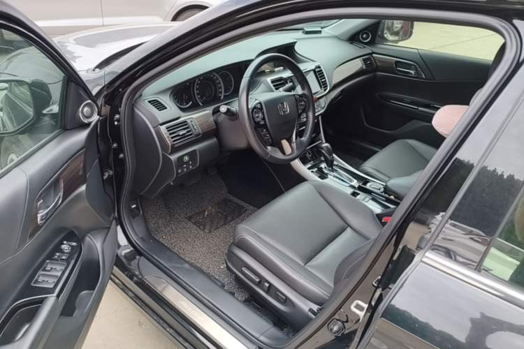 Used Honda Accord 2016 2.4L Prestige Edition Driver Seat