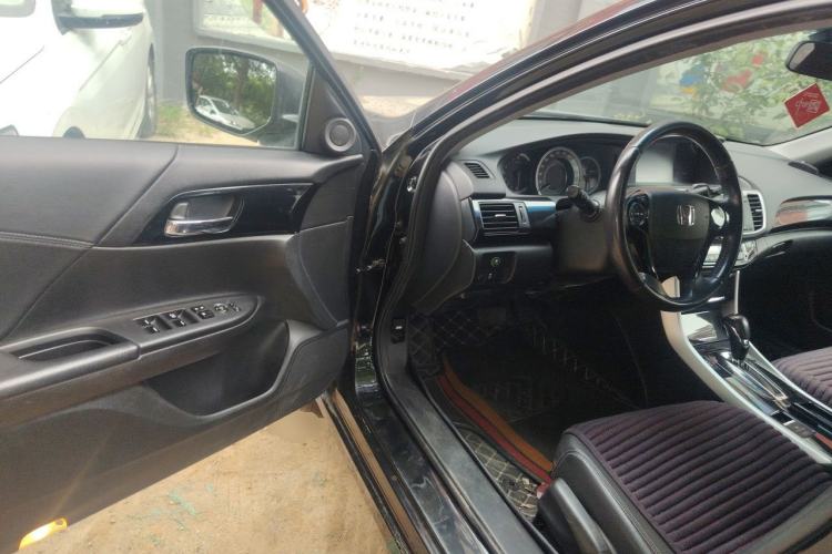 Used Honda Accord 2016 2.0L Elite Edition Driver Seat