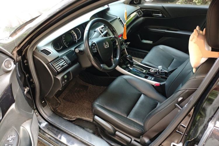 Used Honda Accord 2016 2.0L Elite Edition Driver Seat