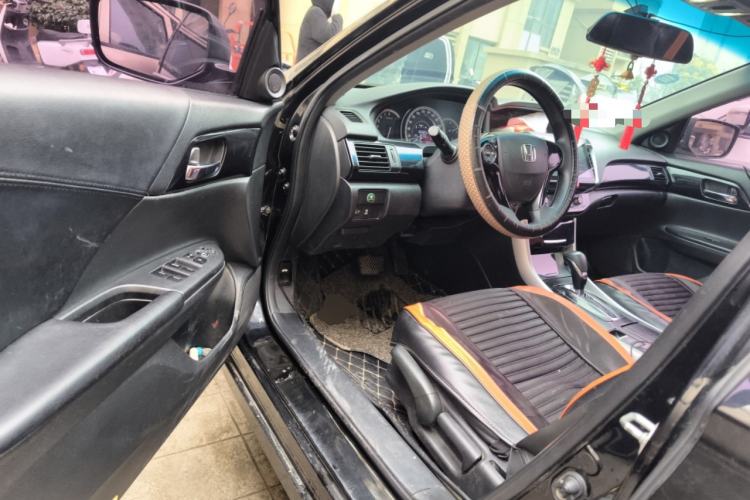 Used Honda Accord 2016 2.0L Comfort Edition Driver Seat