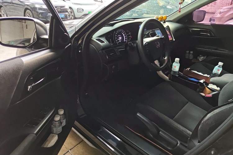 Used Honda Accord 2016 2.0L Comfort Edition Driver Seat