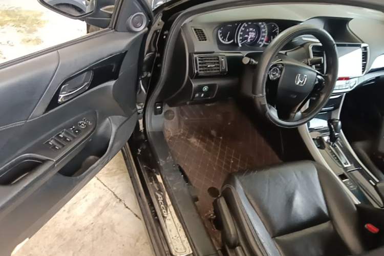 Used Honda Accord 2016 2.0L Elite Edition Driver Seat